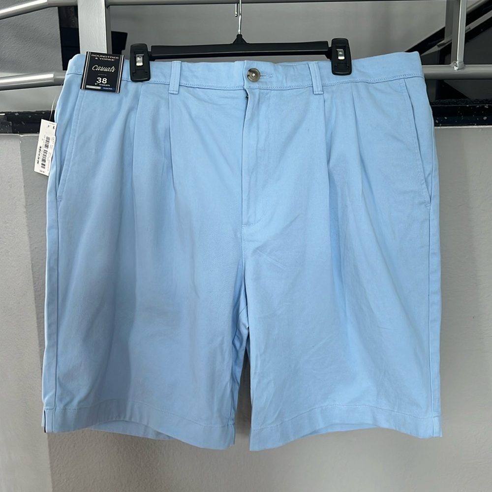 Roundtree & Yorke men’s shorts size 38 NWT